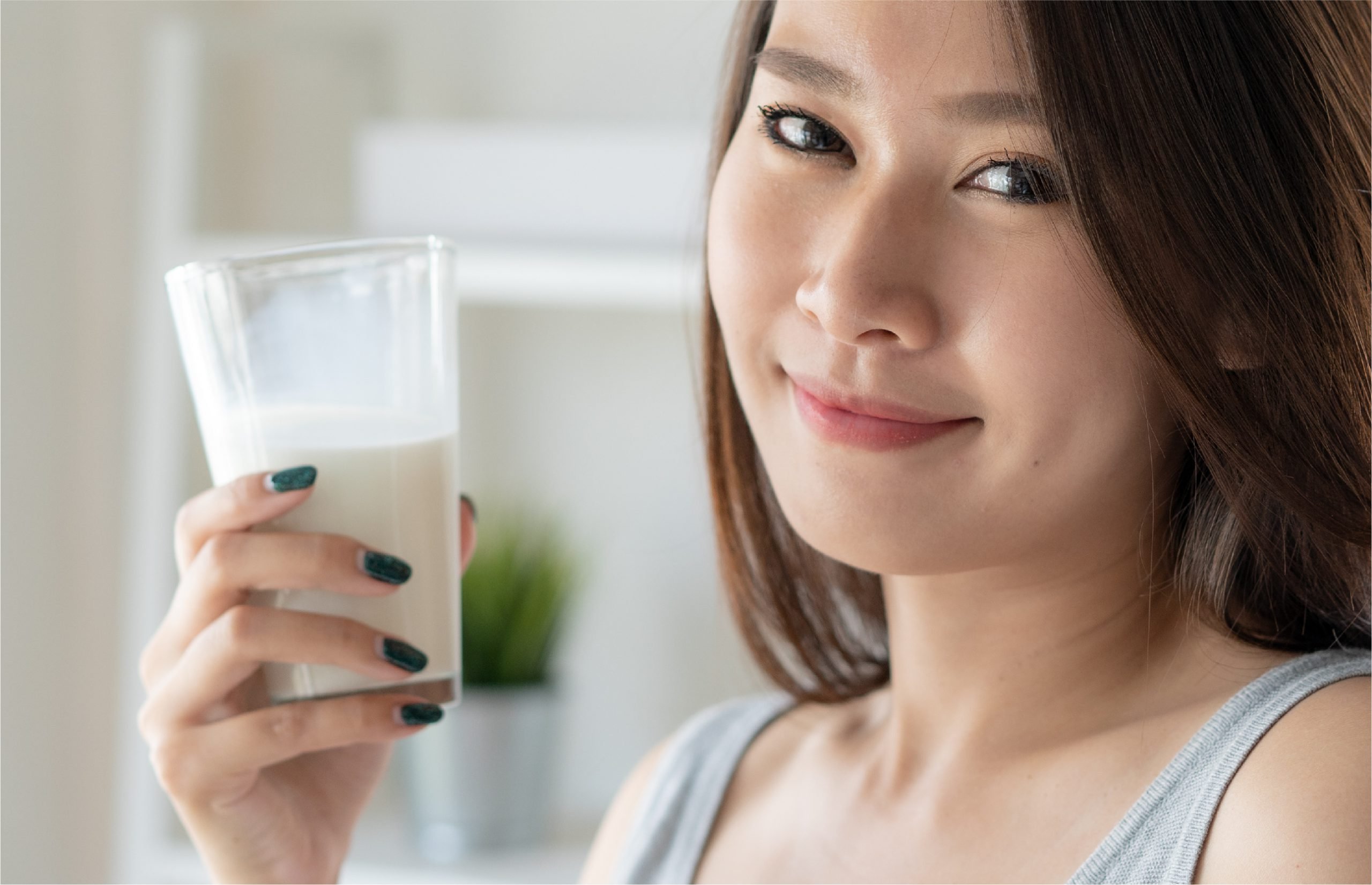 Does Eating Dairy Really Cause Cystic, Hormonal Breakouts?