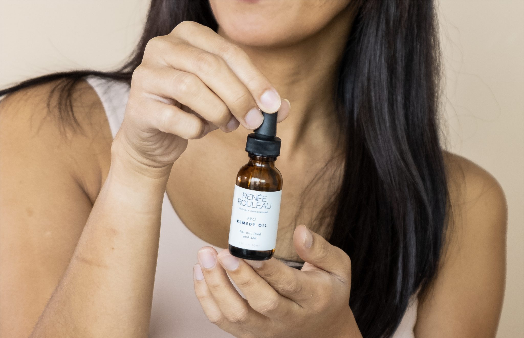 How to Apply Face Oil (The Right Way)