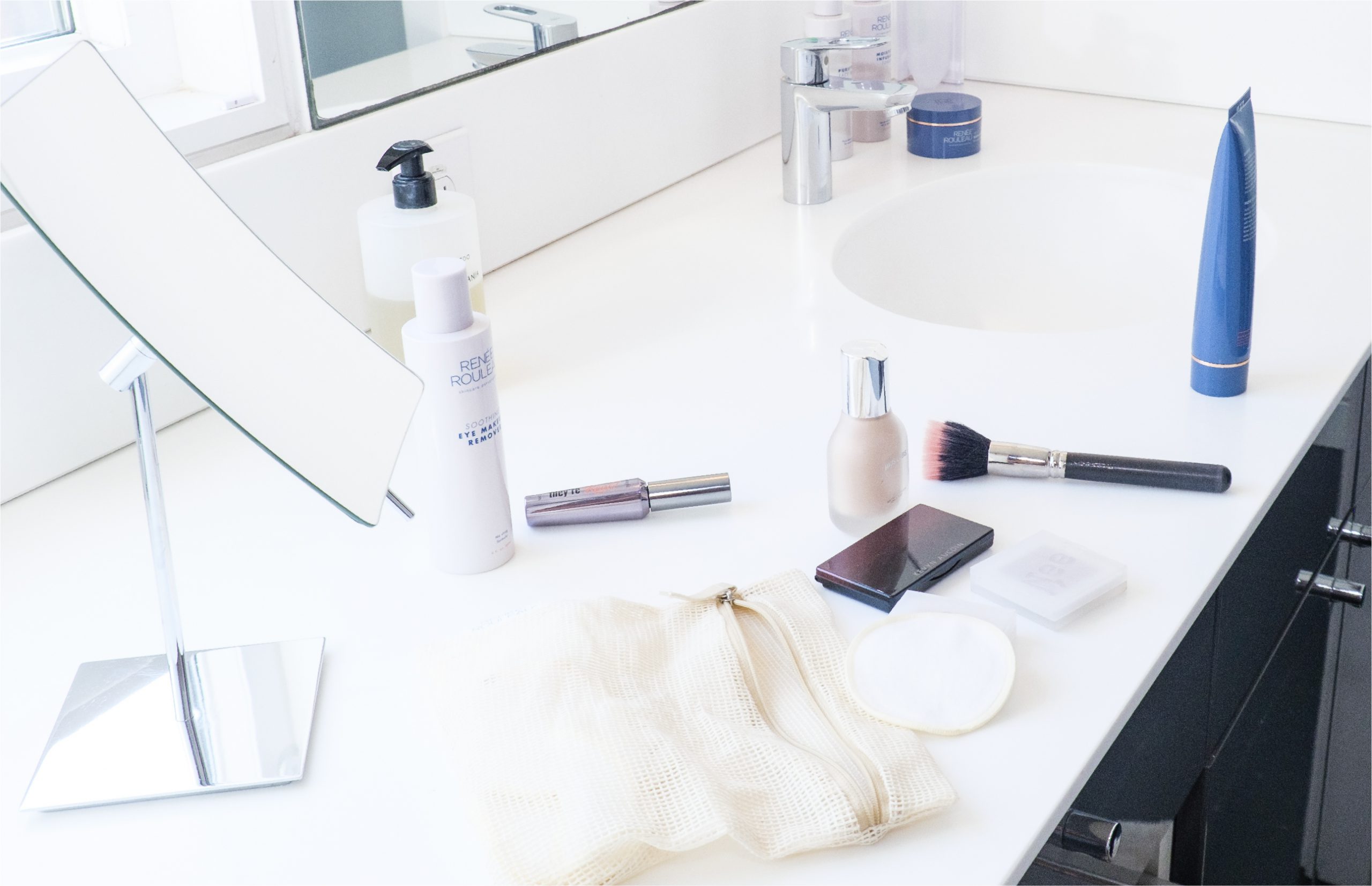 Keep away from These 9 Frequent Errors When Eradicating Your Make-up